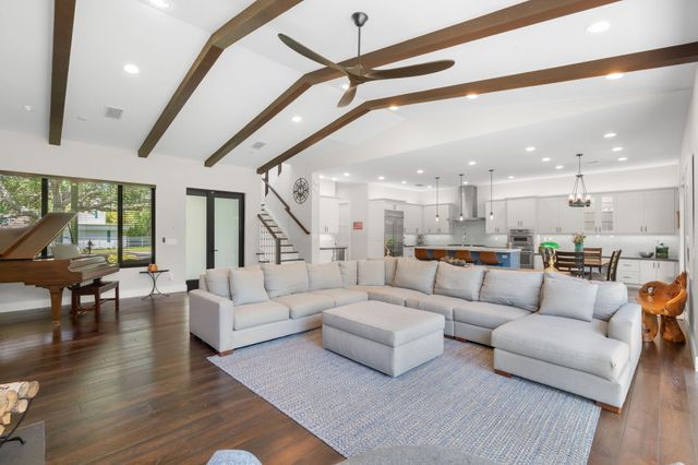 1716 Middle River Drive, Fort Lauderdale, FL 33305