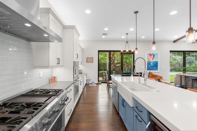 1716 Middle River Drive, Fort Lauderdale, FL 33305