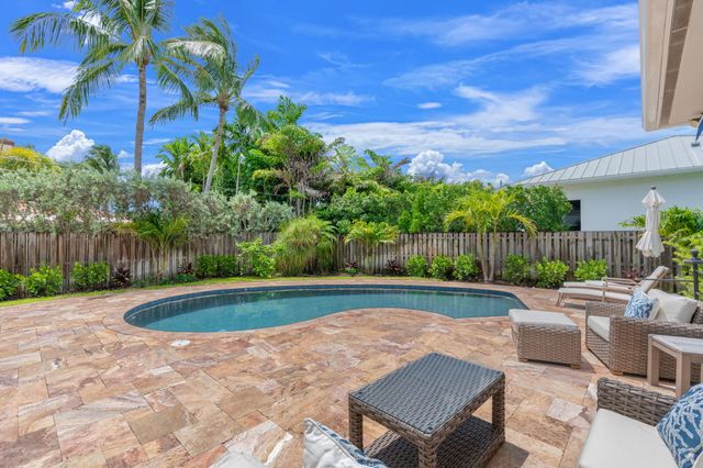 1716 Middle River Drive, Fort Lauderdale, FL 33305