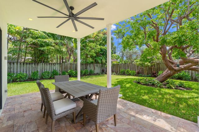 1716 Middle River Drive, Fort Lauderdale, FL 33305
