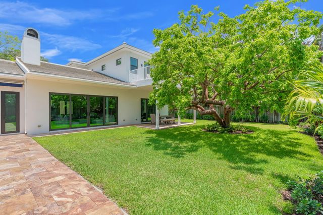 1716 Middle River Drive, Fort Lauderdale, FL 33305