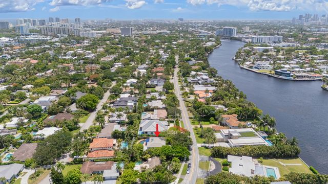 1716 Middle River Drive, Fort Lauderdale, FL 33305