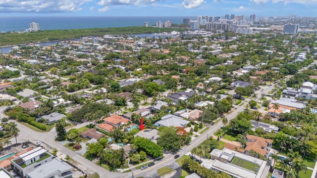 1716 Middle River Drive, Fort Lauderdale, FL 33305