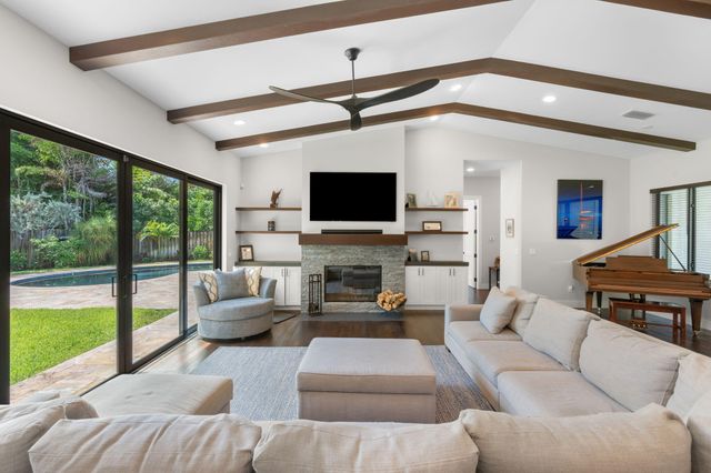 1716 Middle River Drive, Fort Lauderdale, FL 33305