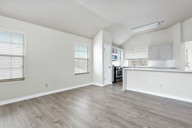 8609 Ephraim RD, Austin, TX 78717