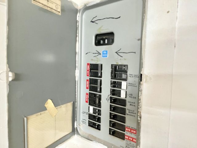 3641 Cardinal Lane, Fort Wayne, IN 46815