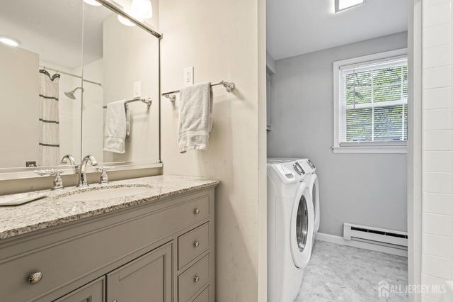 481 Newport Way N, Monroe, NJ 08831