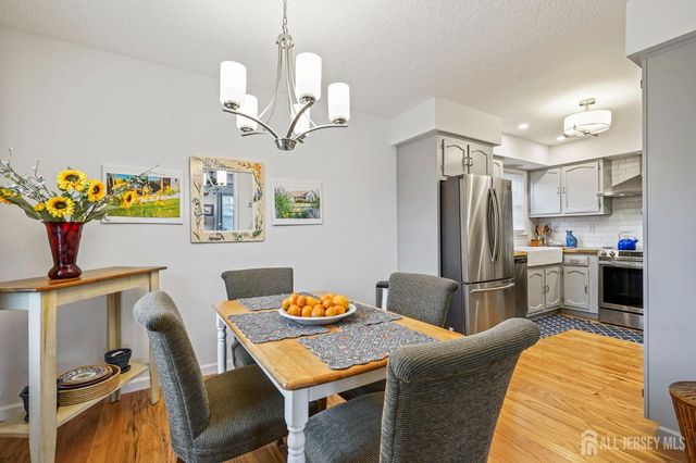 481 Newport Way N, Monroe, NJ 08831