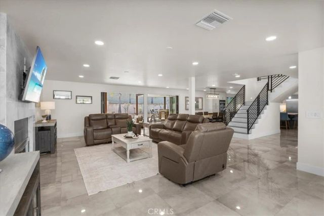 17130 Courtney, Huntington Beach, CA 92649