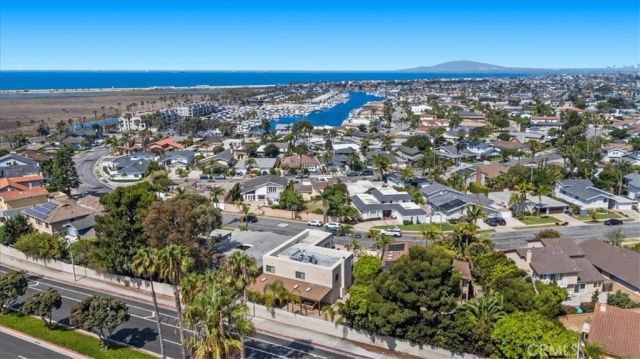 17130 Courtney, Huntington Beach, CA 92649