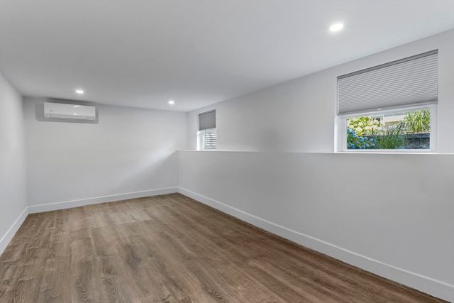 11 Madeline Rd, Falmouth, MA 02536