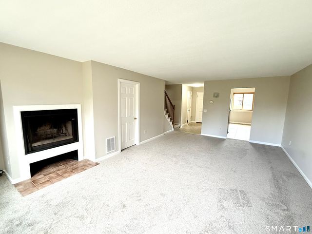 169 Greenwoods Lane 169, East Windsor, CT 06088