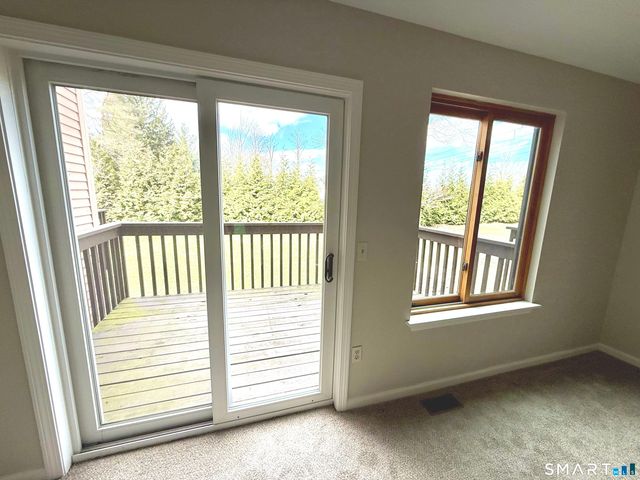 169 Greenwoods Lane 169, East Windsor, CT 06088