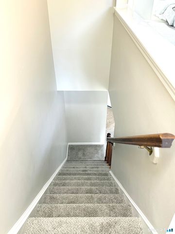 169 Greenwoods Lane 169, East Windsor, CT 06088