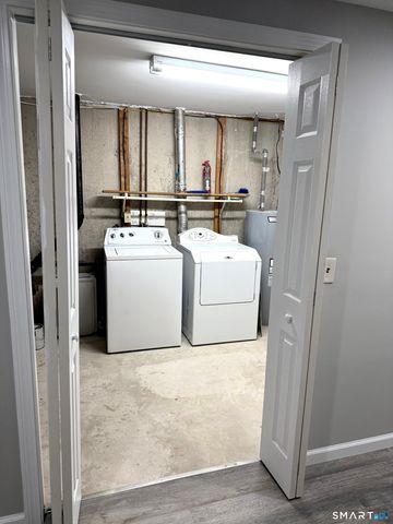 169 Greenwoods Lane 169, East Windsor, CT 06088