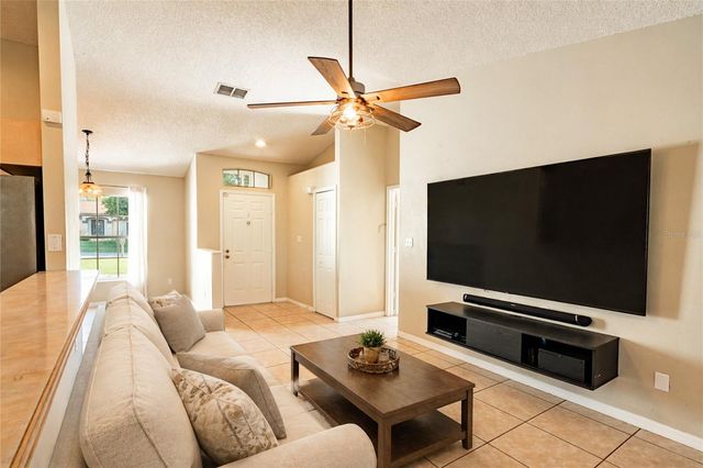 15816 OAKLAND COURT, Clermont, FL 34711