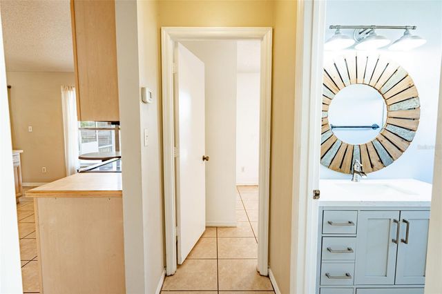 15816 OAKLAND COURT, Clermont, FL 34711