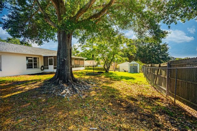 15816 OAKLAND COURT, Clermont, FL 34711