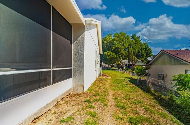 15816 OAKLAND COURT, Clermont, FL 34711