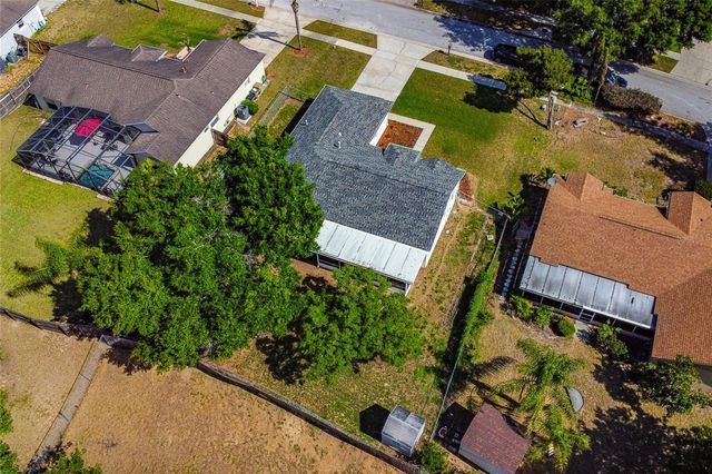 15816 OAKLAND COURT, Clermont, FL 34711