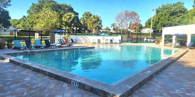 15816 OAKLAND COURT, Clermont, FL 34711