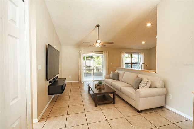 15816 OAKLAND COURT, Clermont, FL 34711