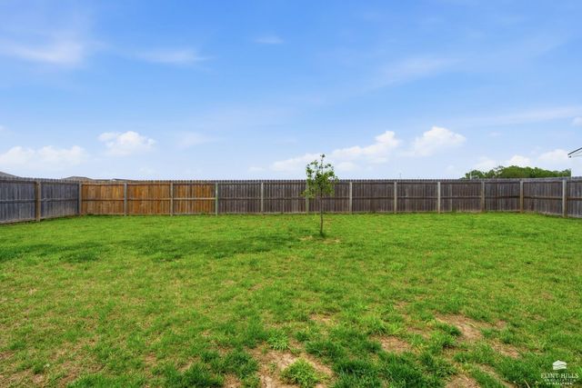 9685 Heather Lane, Manhattan, KS 66502