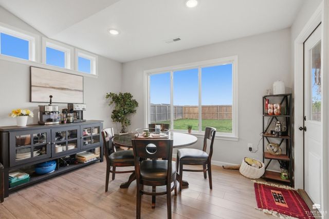 9685 Heather Lane, Manhattan, KS 66502