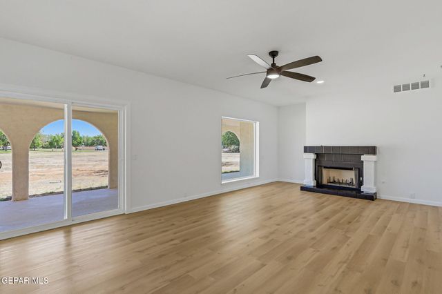 4 CIELO DEL ESTE, Anthony, NM 88021