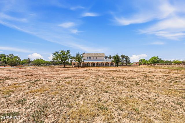 4 CIELO DEL ESTE, Anthony, NM 88021