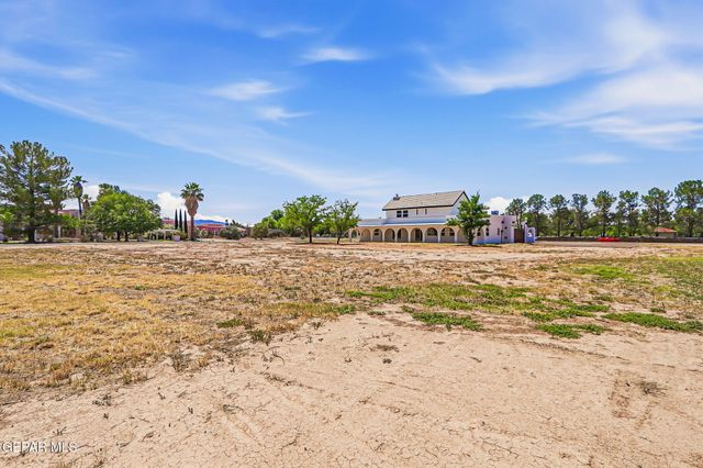 4 CIELO DEL ESTE, Anthony, NM 88021