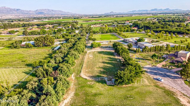 4 CIELO DEL ESTE, Anthony, NM 88021