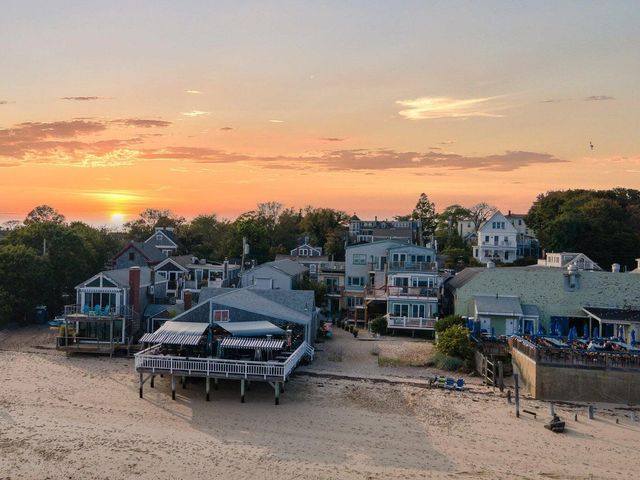 193A Commercial Street U6, Provincetown, MA 02657