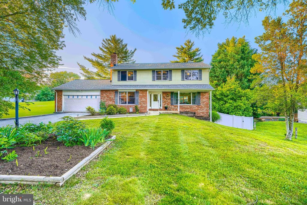 10048 CENTURY DR, Ellicott City, MD 21042