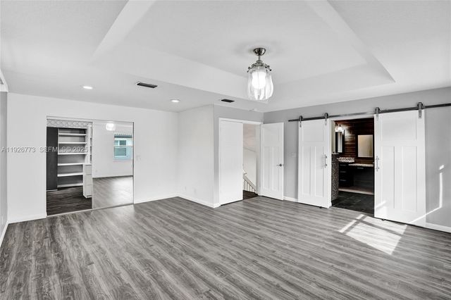 740 Cypress Pointe Dr E, Pembroke Pines, FL 33027