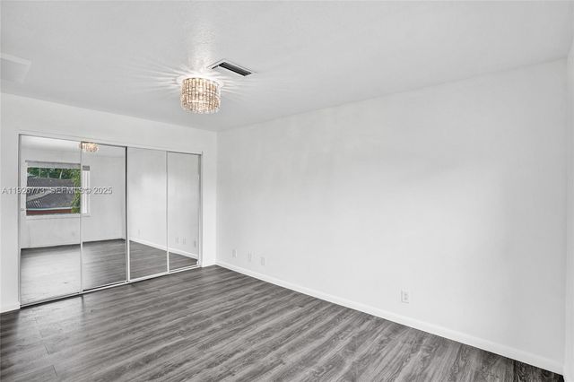 740 Cypress Pointe Dr E, Pembroke Pines, FL 33027