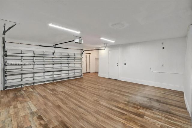 740 Cypress Pointe Dr E, Pembroke Pines, FL 33027