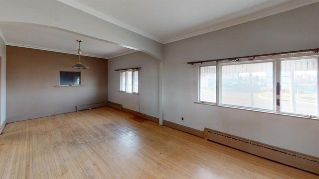 202 E 2nd St, Superior, WI 54880