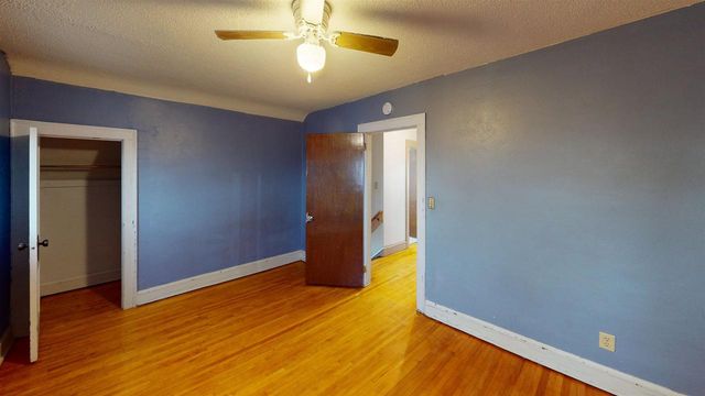 202 E 2nd St, Superior, WI 54880