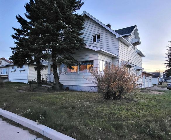 202 E 2nd St, Superior, WI 54880