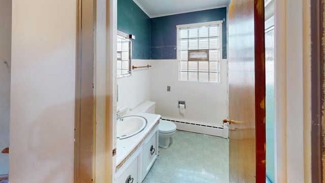 202 E 2nd St, Superior, WI 54880