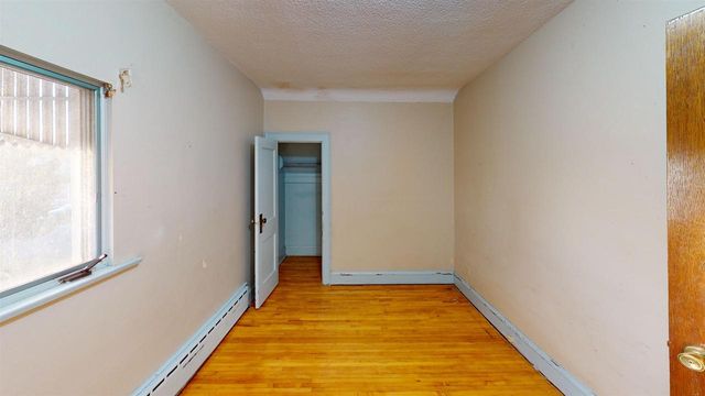 202 E 2nd St, Superior, WI 54880