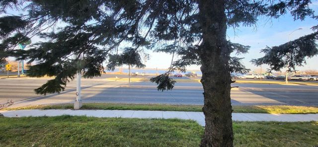 202 E 2nd St, Superior, WI 54880