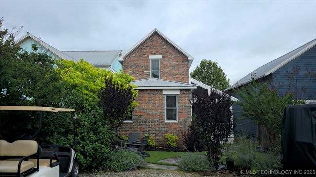 25 Firefly Lane, Carlton Landing, OK 74432