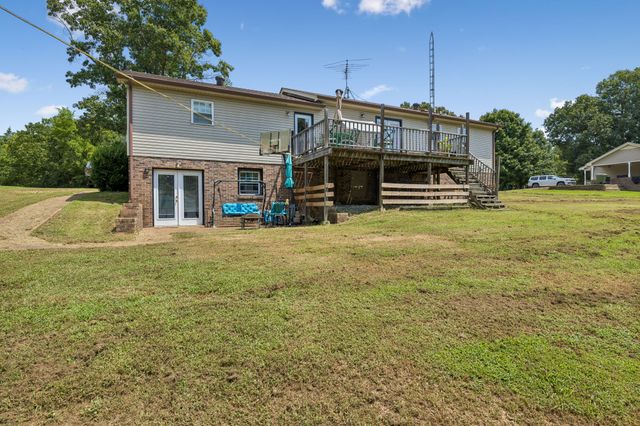 7008 Meadow Dr, Centerville, TN 37033