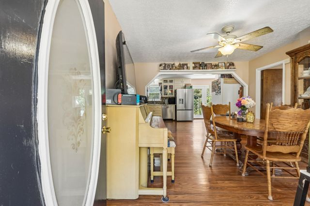 7008 Meadow Dr, Centerville, TN 37033