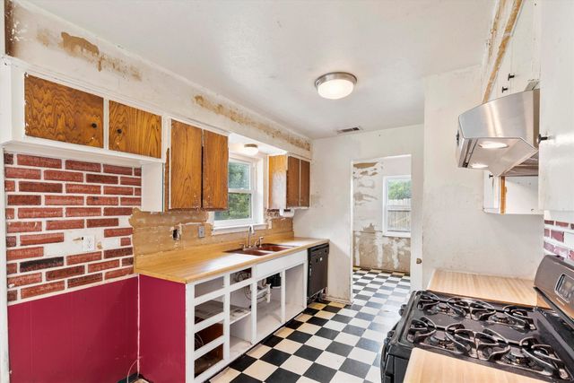 4314 Hillsdale Lane, Garland, TX 75042