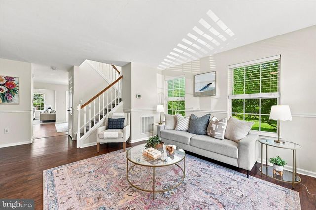 735 HAWTHORNE LN, Aston, PA 19014