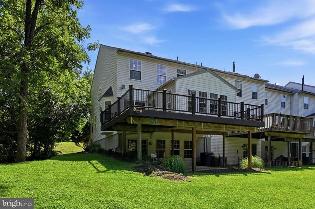 735 HAWTHORNE LN, Aston, PA 19014