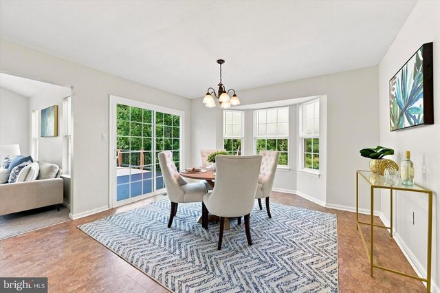 735 HAWTHORNE LN, Aston, PA 19014